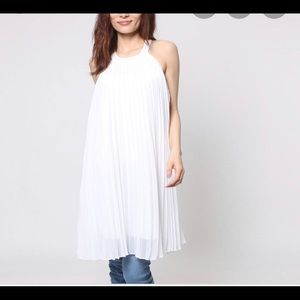 Pleated mini dress by Guess